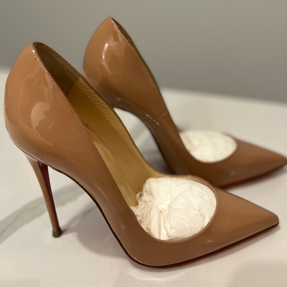 CHRISTIAN LOUBOUTIN So Kate Iconic Pump - Picture 4 of 12